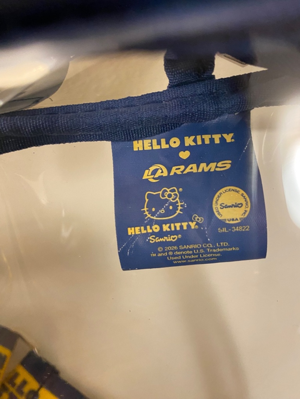 Hello Kitty x LA Rams Limited Edition Stadium Purse - Picture 7 of 8